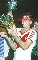 150px-Oscar_Ruggeri_Libertadores_1986