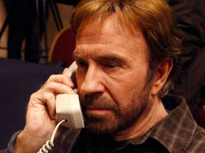 chuck-norris-phone