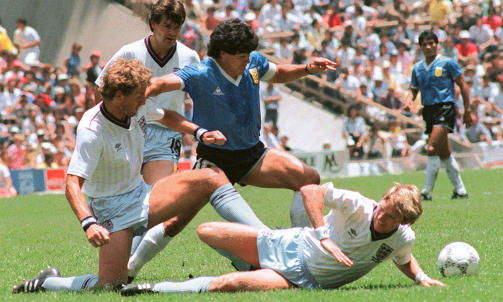 Maradona-Héctor-Enrique