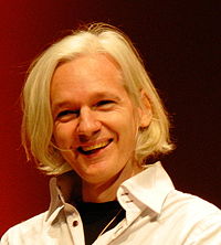 200px-Julian_Assange_26C3