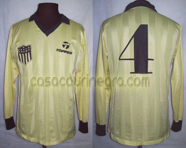 penarol-home-football-shirt-1987-s_10414_1