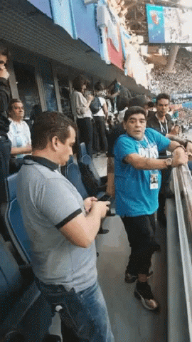 diego-maradona-smile