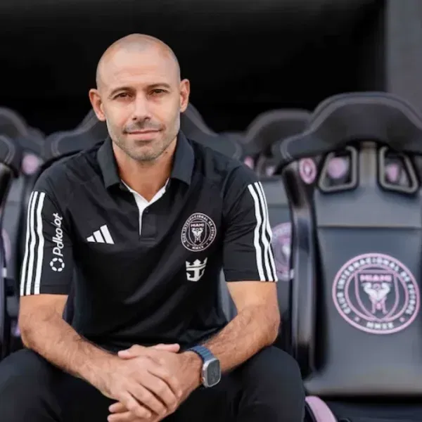 mascherano2200_sq