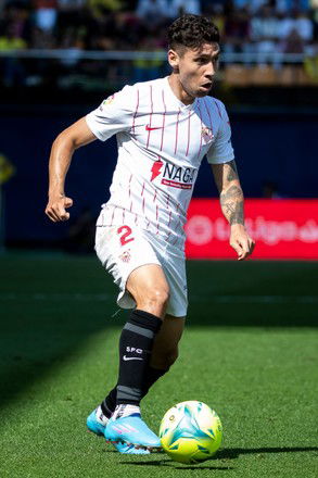 gonzalo-montiel-sevilla-fc-during-la-liga-440nw-12931842aw